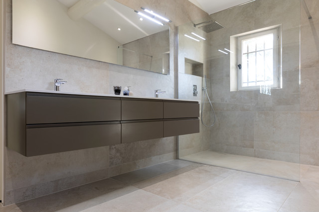 Salle de bains Chambord transitional-bathroom