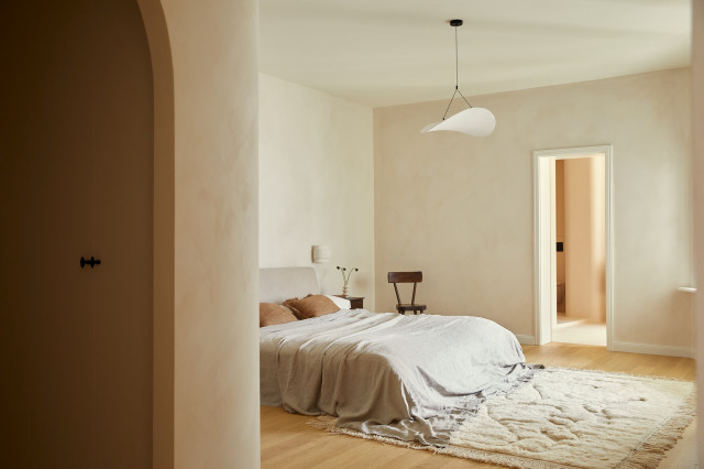 CH6 contemporary-bedroom