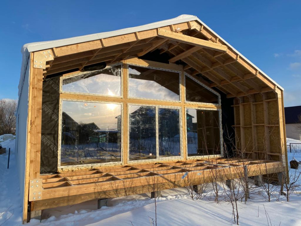 Дом у березы