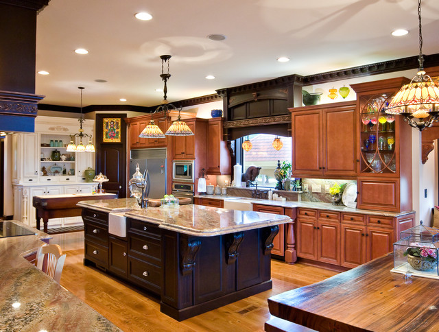 Grand Kitchen - Traditional - Kitchen - Charleston - by Priester's ...