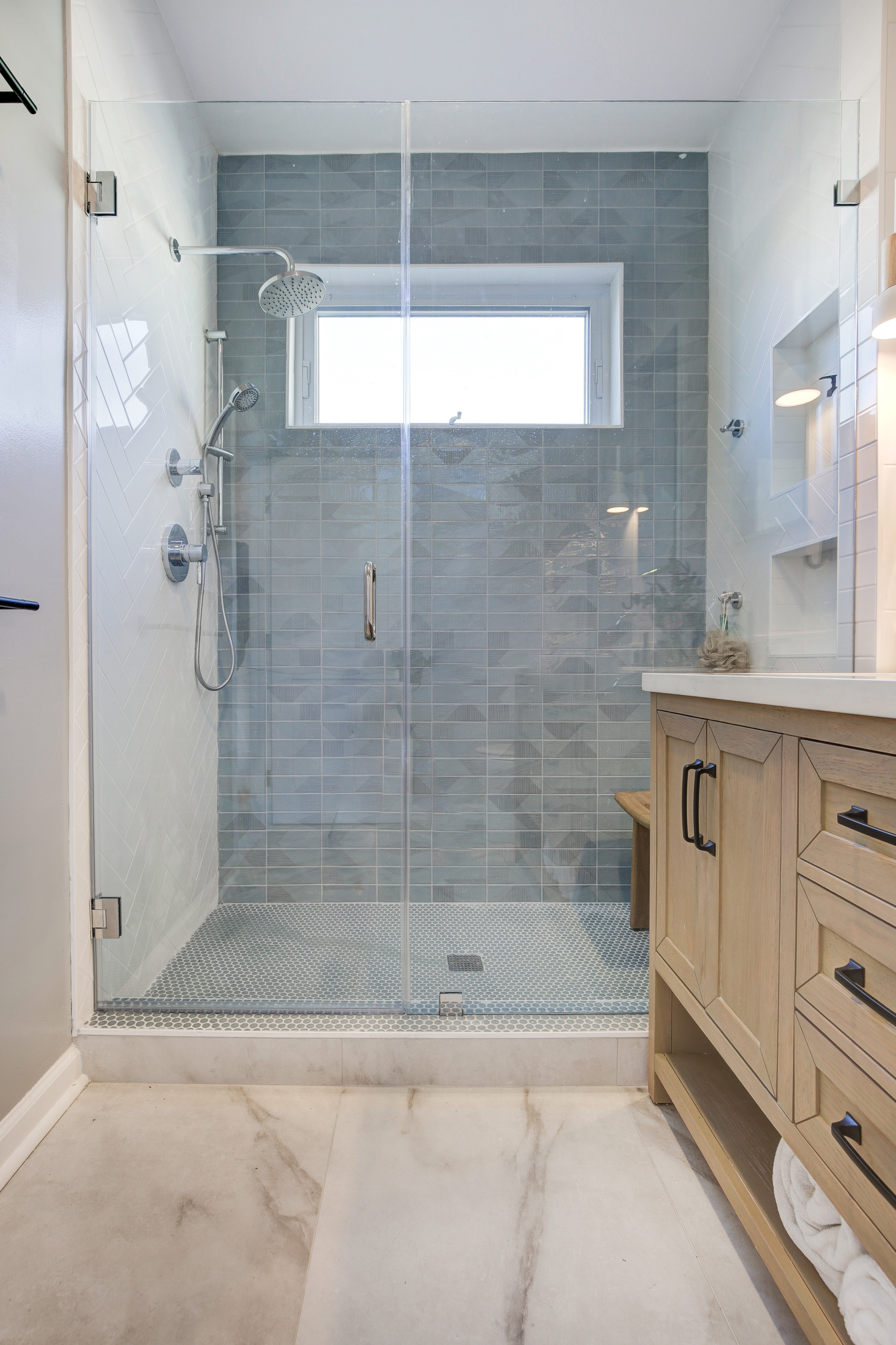 220 r st nw013.jpg