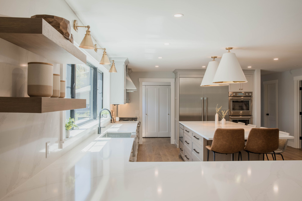 Inspiration for a transitional kitchen remodel in Boston