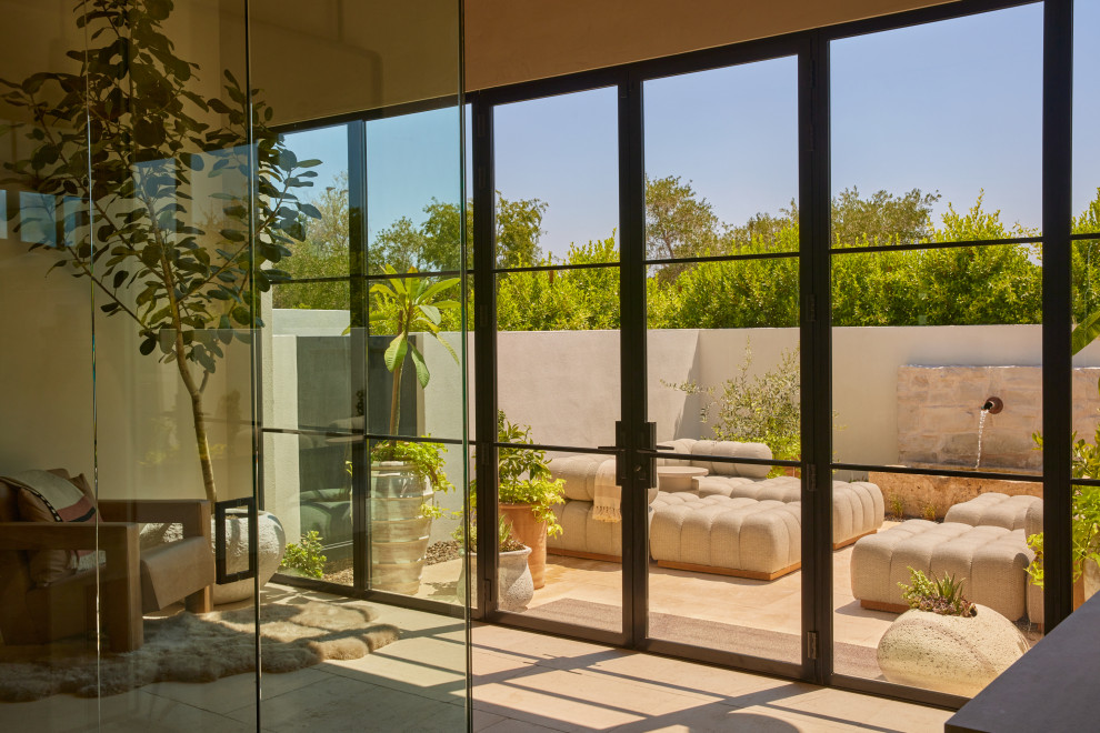 Home design - transitional home design idea in Phoenix