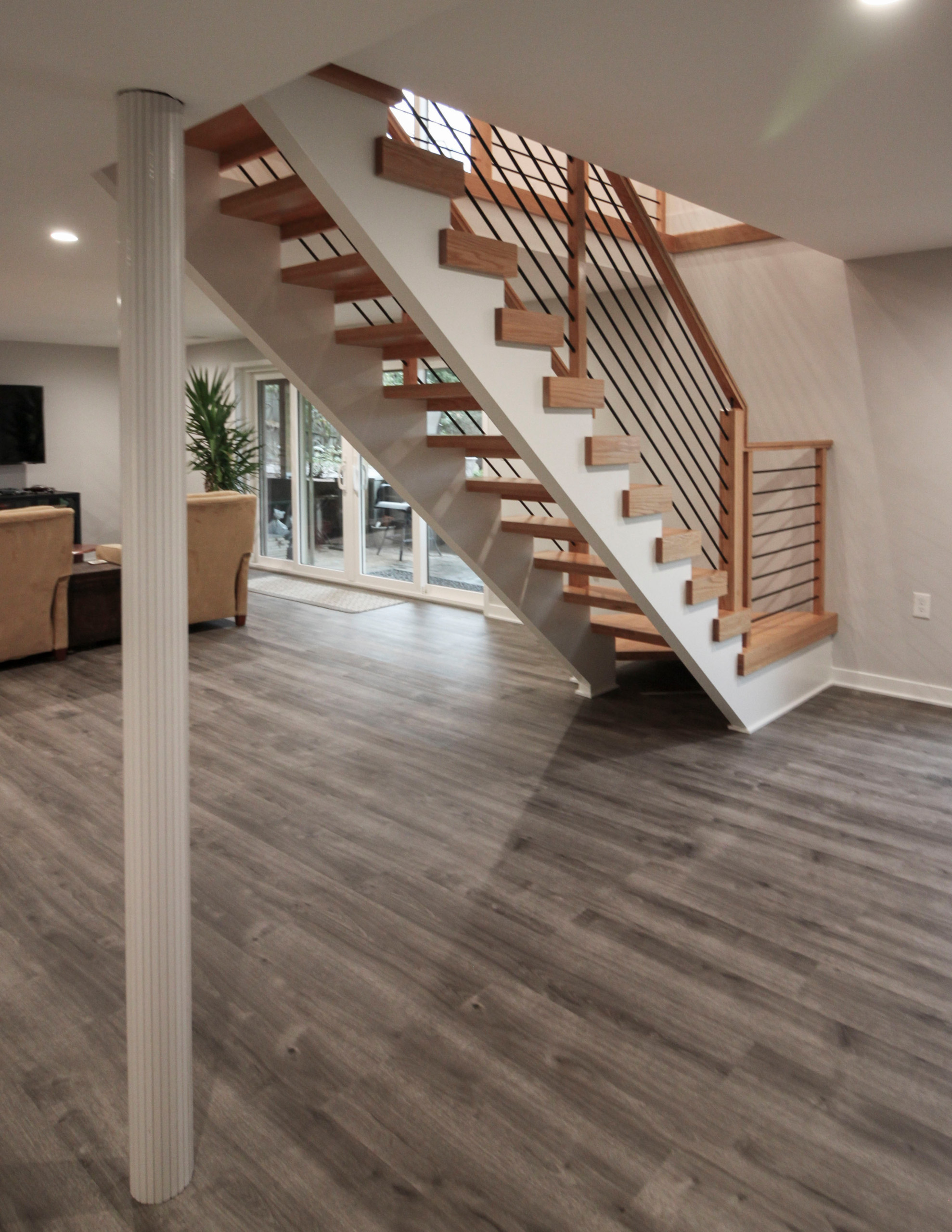 99_Modern & Open L-Shape-Winder Stair, Arlington VA 22207