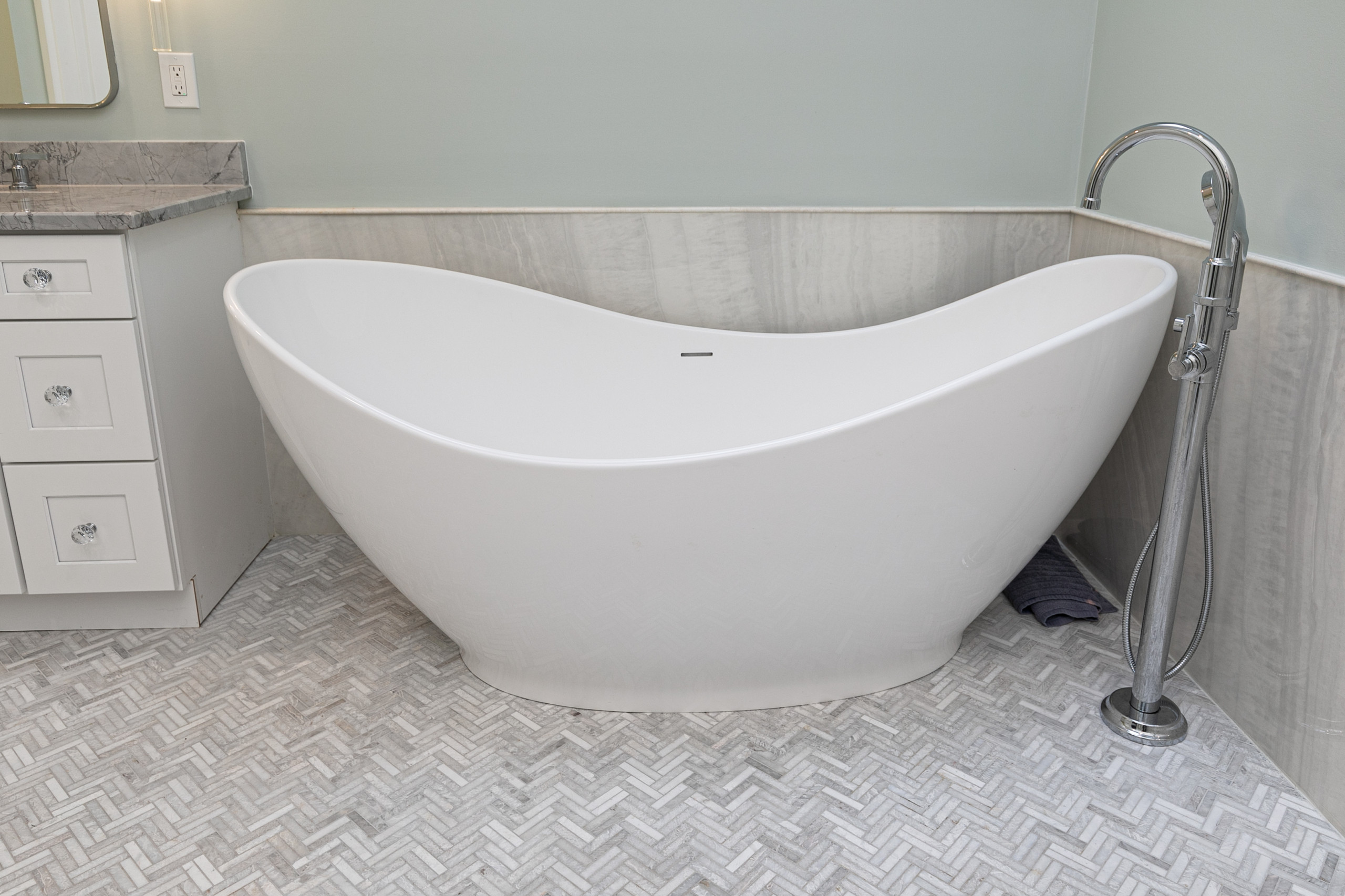 Recent Primary Bath Reno