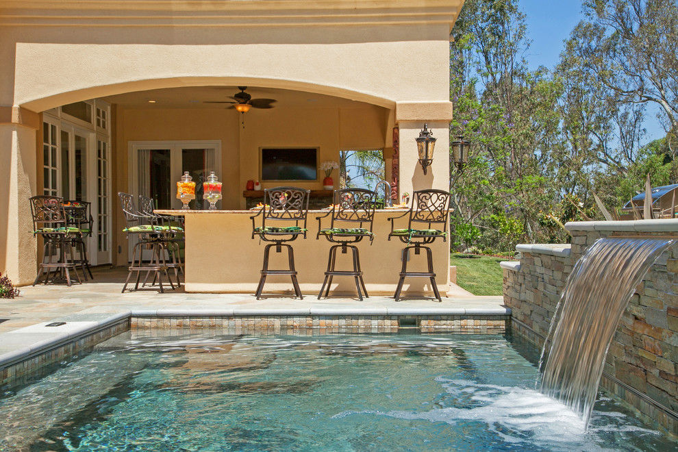 Photo of a transitional pool in San Diego.