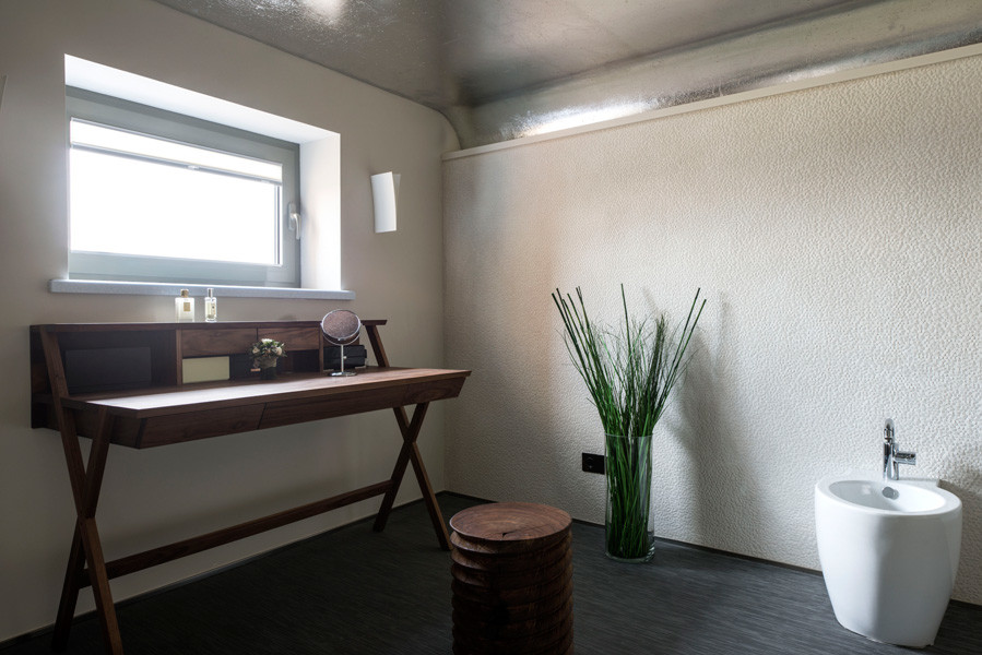 УНИВЕРСИТИ