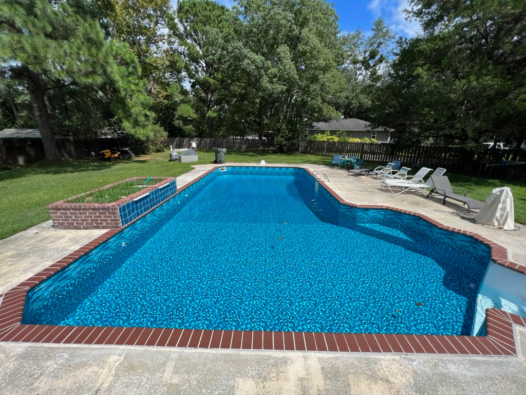 Pool photo in Miami