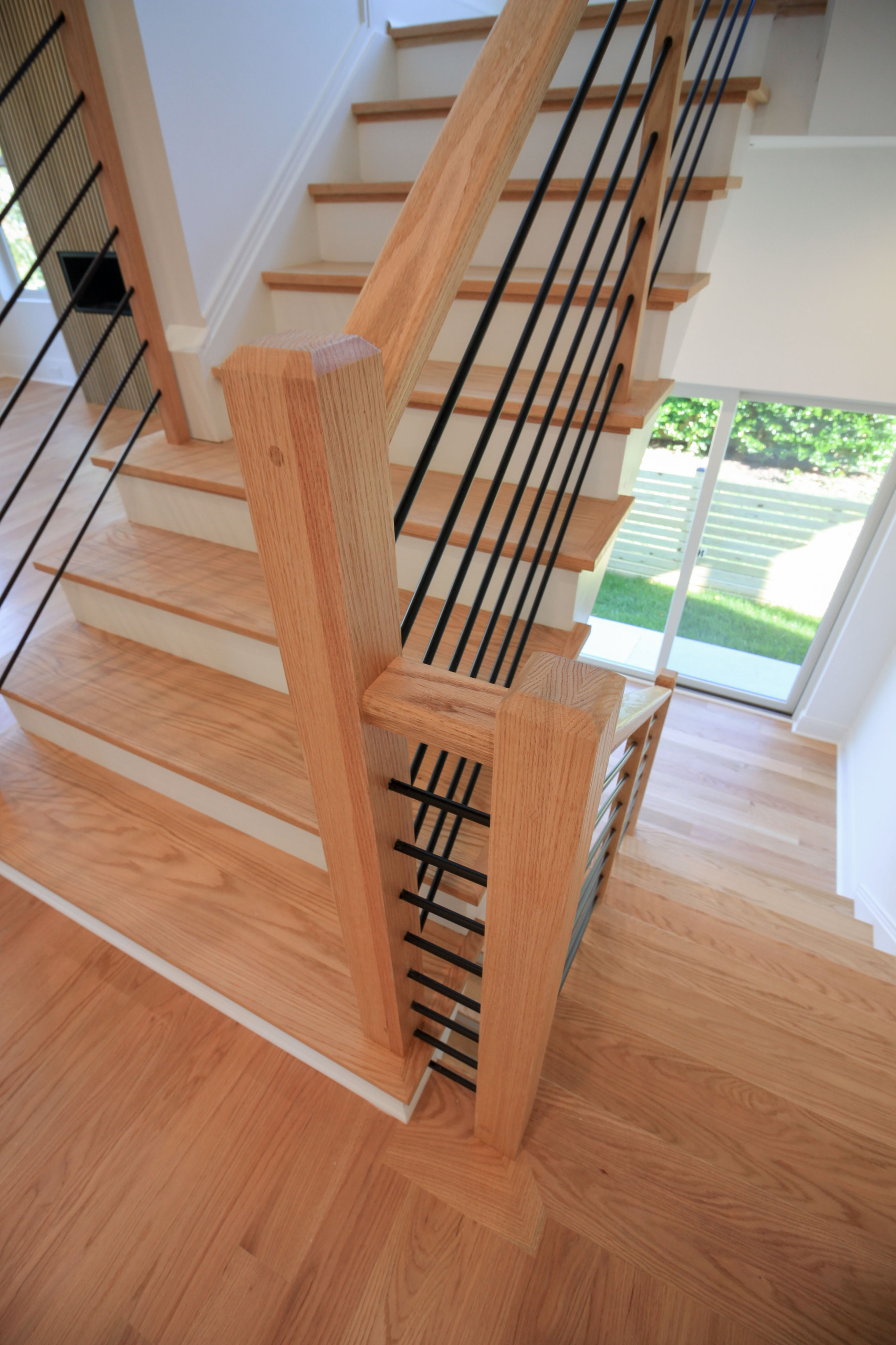 94_Neutral Color Floating Staircase with Metal Balusters, Bethesda MD 20817