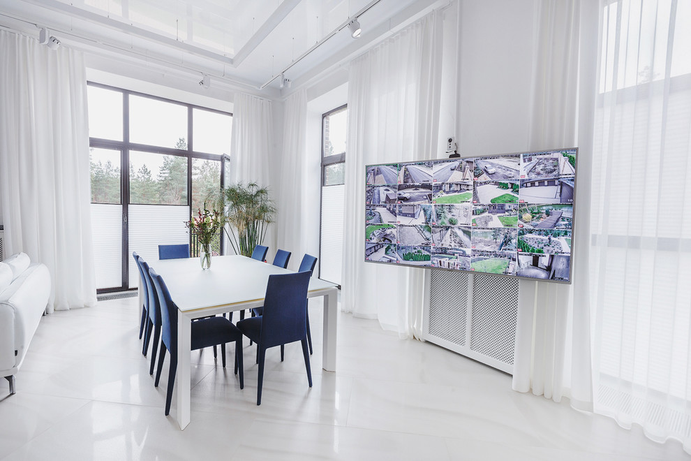 Частный дом в пригороде