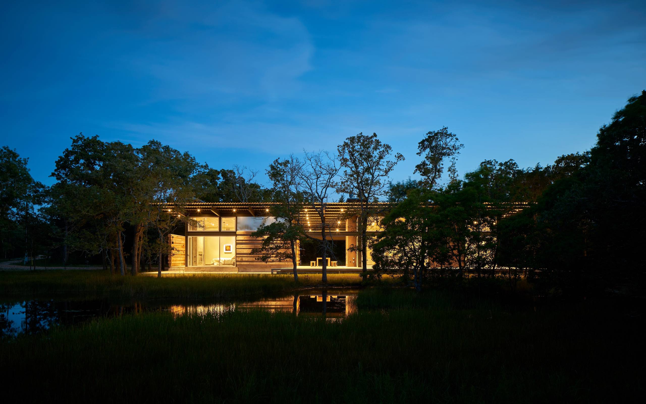 Texas Lake Retreat House