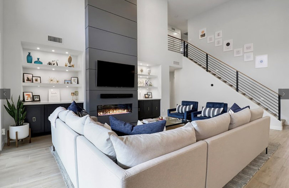 Inspiration for a transitional living room remodel in Phoenix