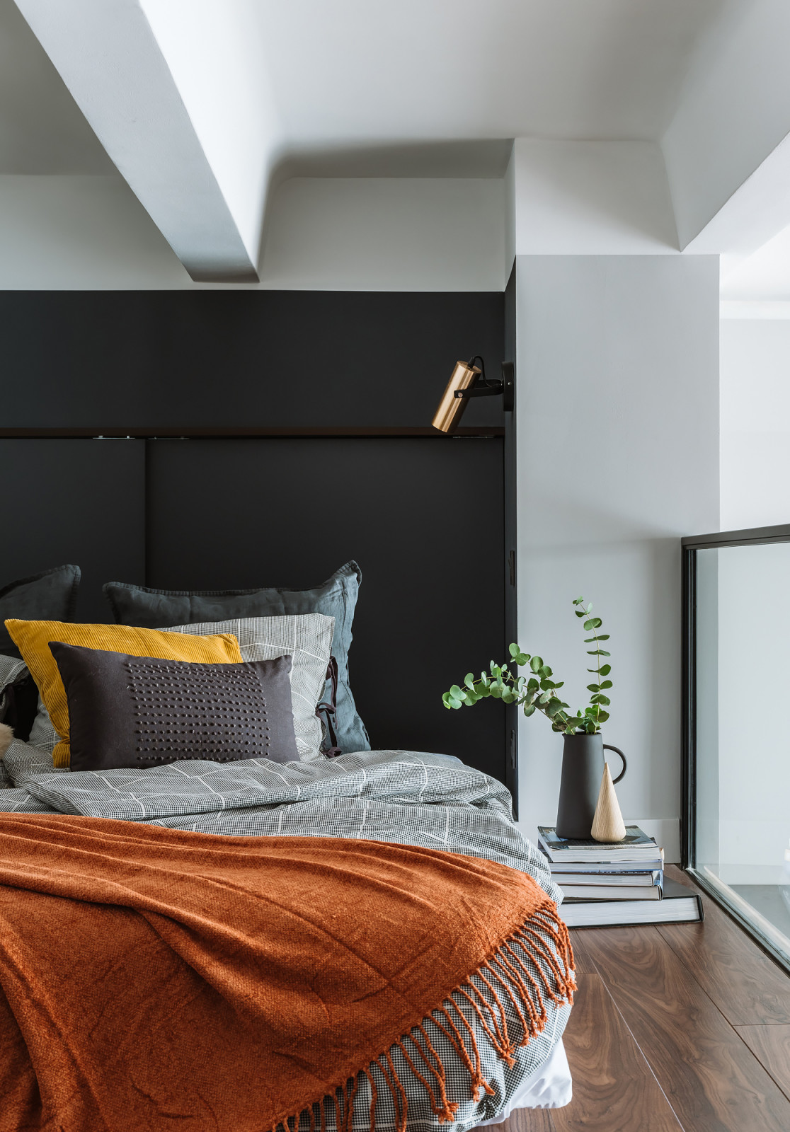 Двухуровневые апартаменты Loftec