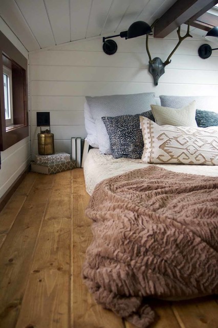 NW Haven bedroom