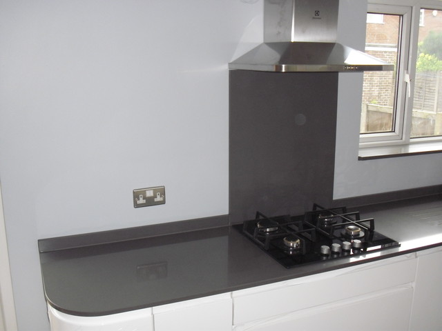 Cemento Spa quartz worktops, Silestone - Contemporary ...