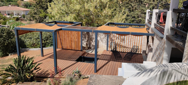 Pergolas moderne en corse moderno-terraza-y-balcon