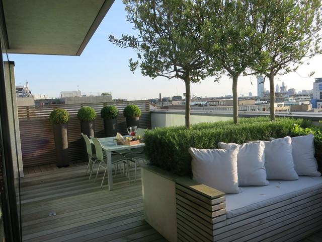 Rooftop in Bermondsey contemporary-deck