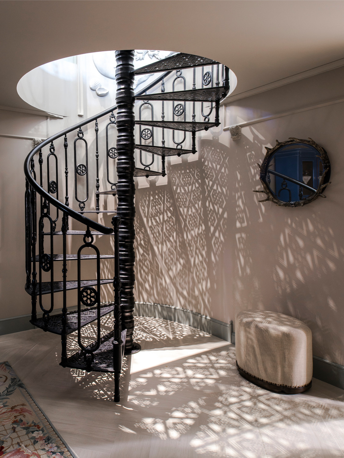 Съемка дома на Новой Риге, 1950 м². Дизайнер Анна Першхайло.