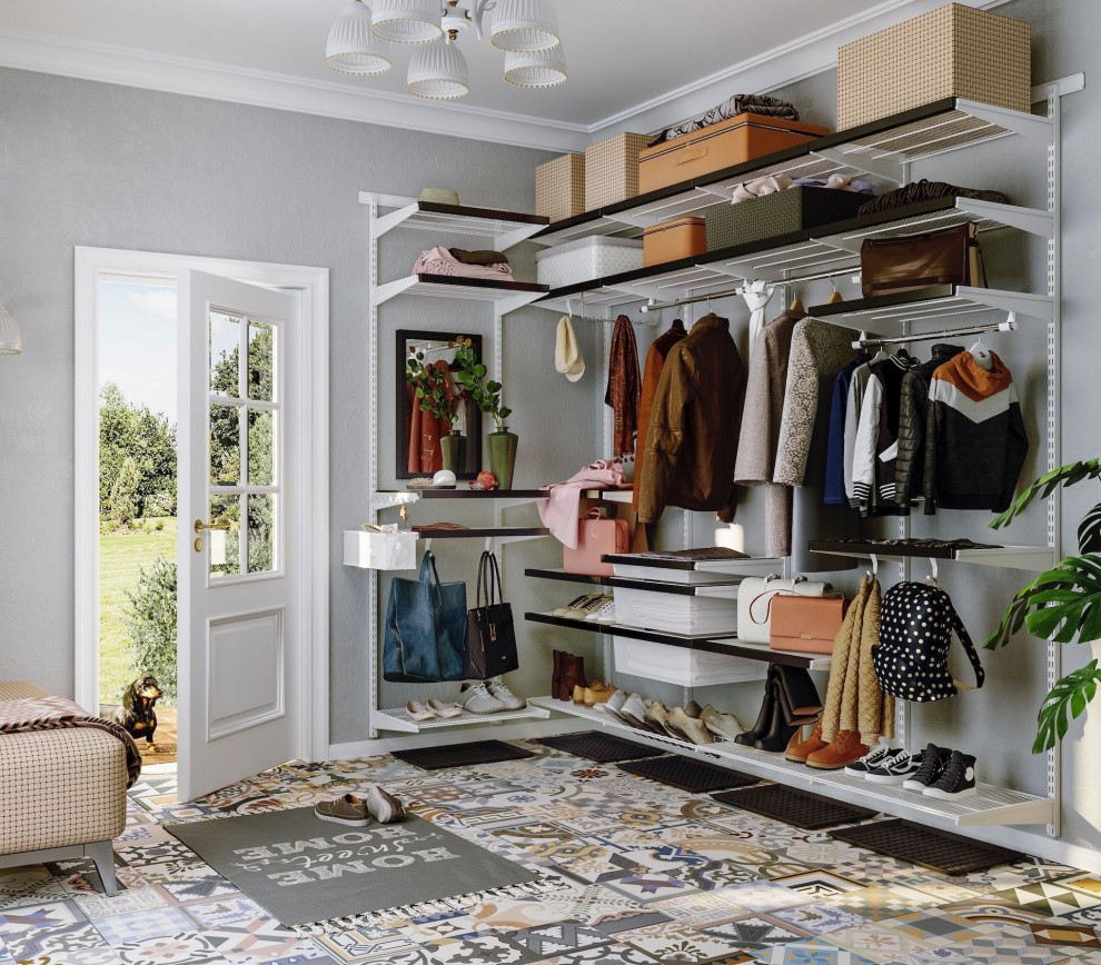 ПРИХОЖАЯ С ПЕРЕГОРОДКОЙ