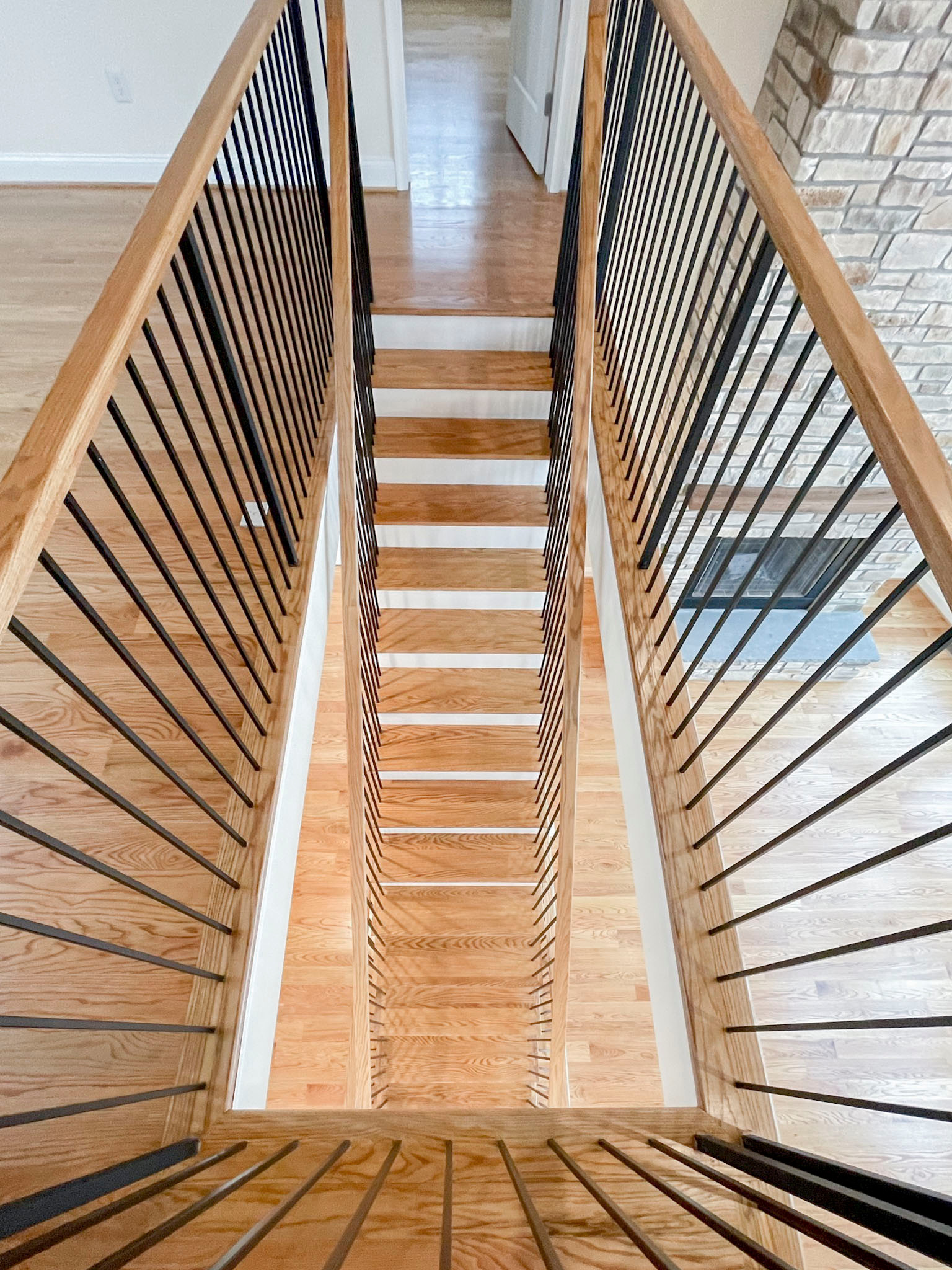97_Airy Straight-Floating Staircase in Transitional-Mountain Home, Luray, VA 228