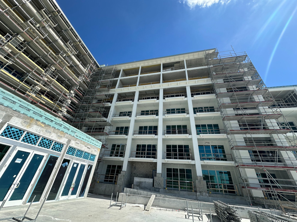 NF301 - Naples Beach Club