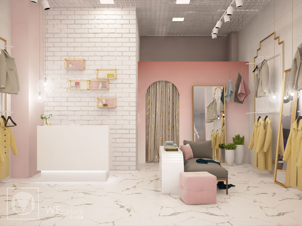 Магазин одежды с элементами ар-деко