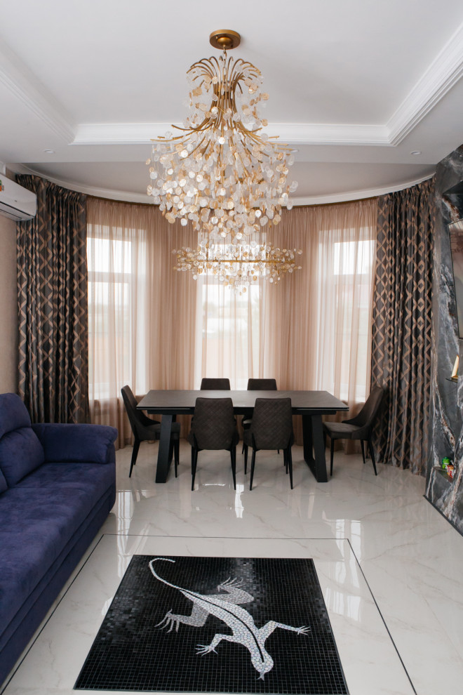 Шторы для мраморной гостиной в загородном доме