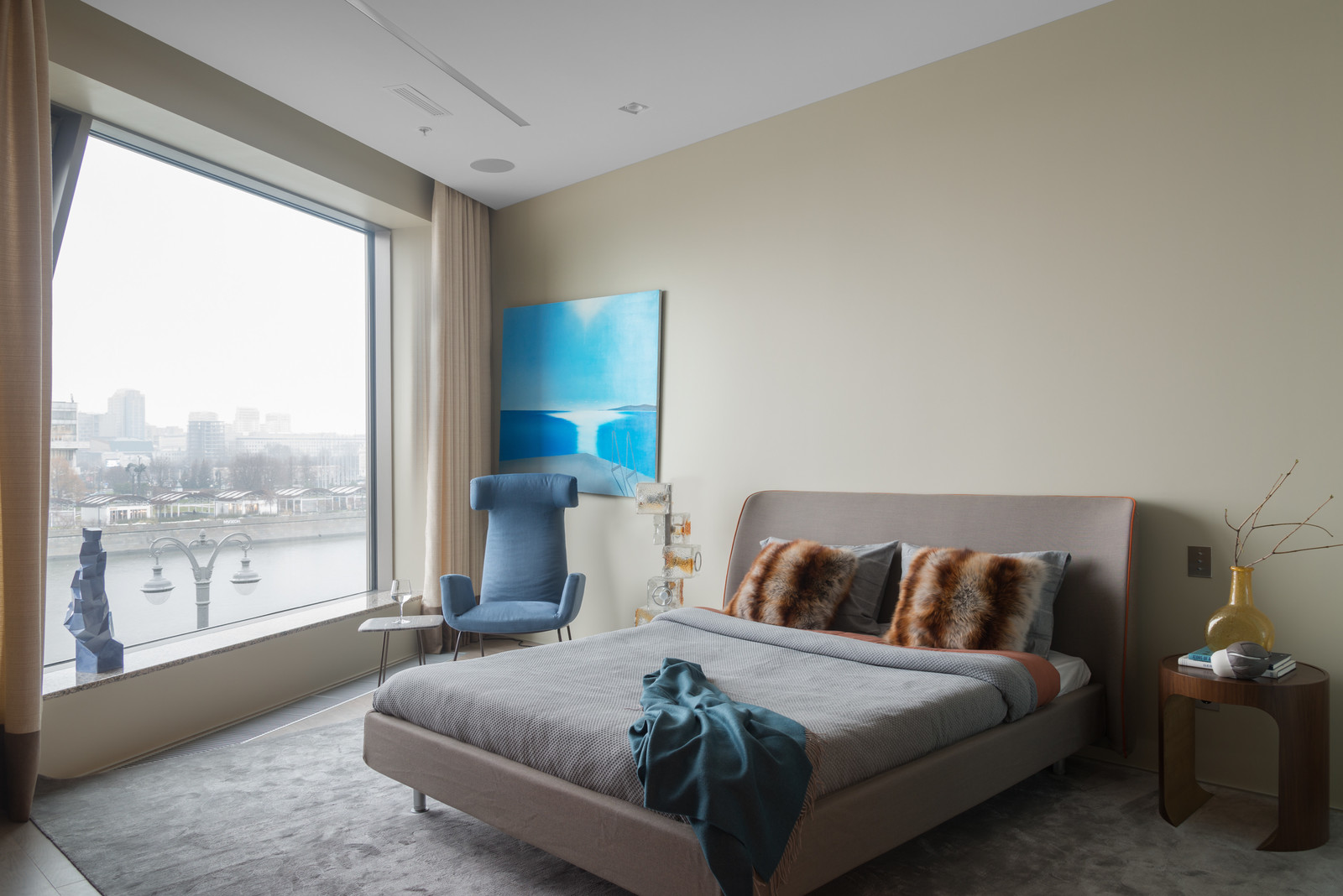 Апартаменты на Остоженке с видом на реку