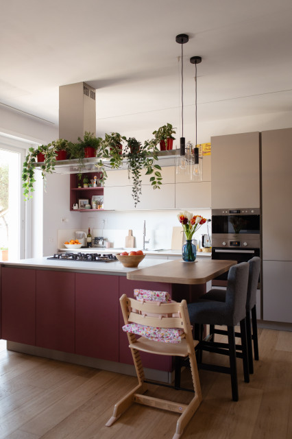 Casa PC- THE RED ONE contemporary-kitchen