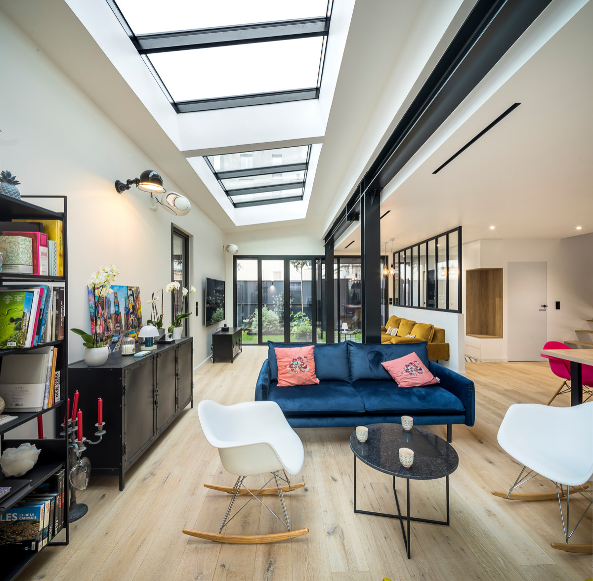 Maison L