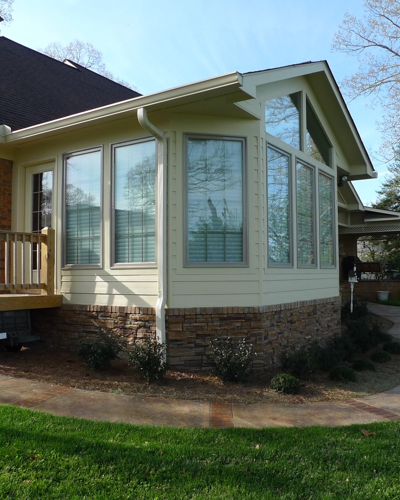 Tansi Sunroom