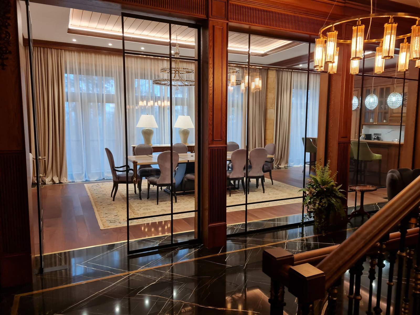 Перегородки из стекла