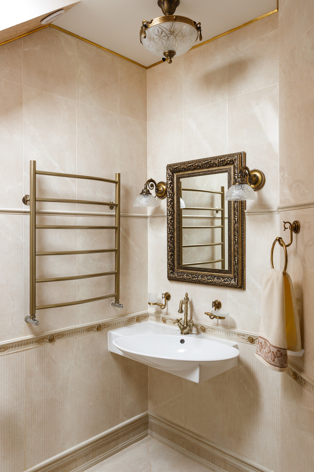 Дом в Дворцово-замковой стилистике