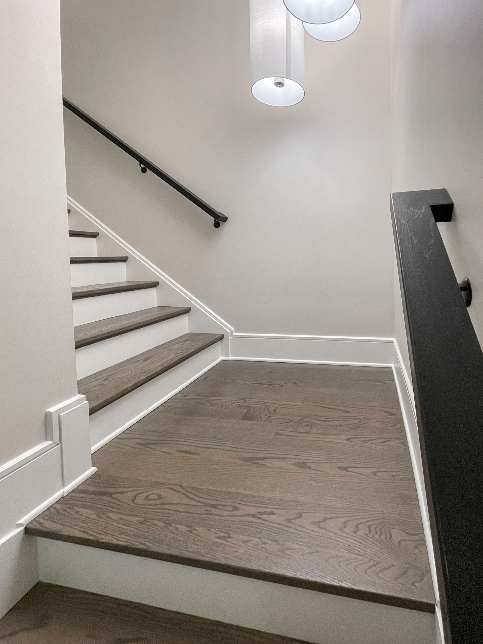 114_Striking Floating-Curved Staircase, Leesburg VA 20175