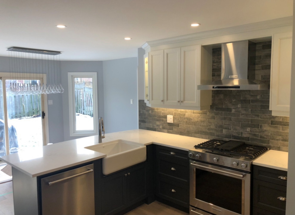 Hollywell Main Floor Remodelling