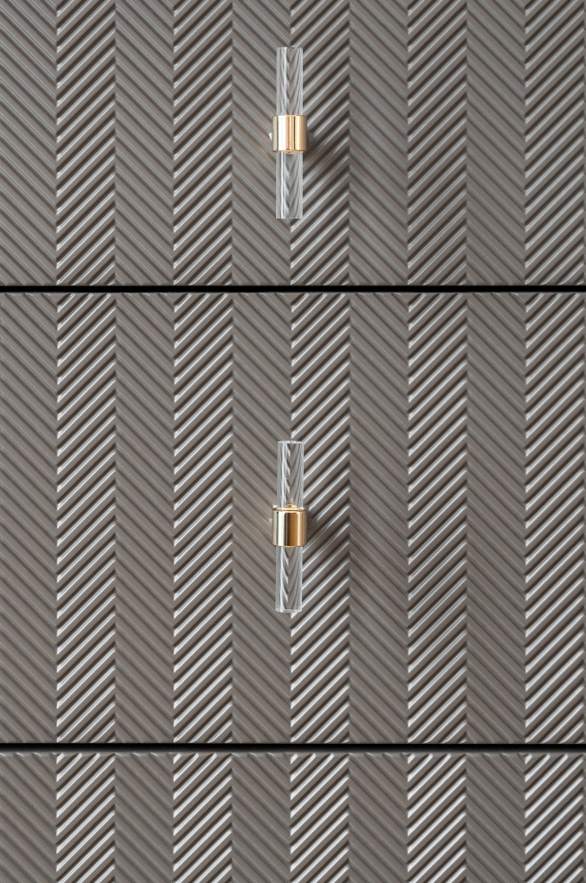 Комод в спальню с фрезеровкой ёлочки