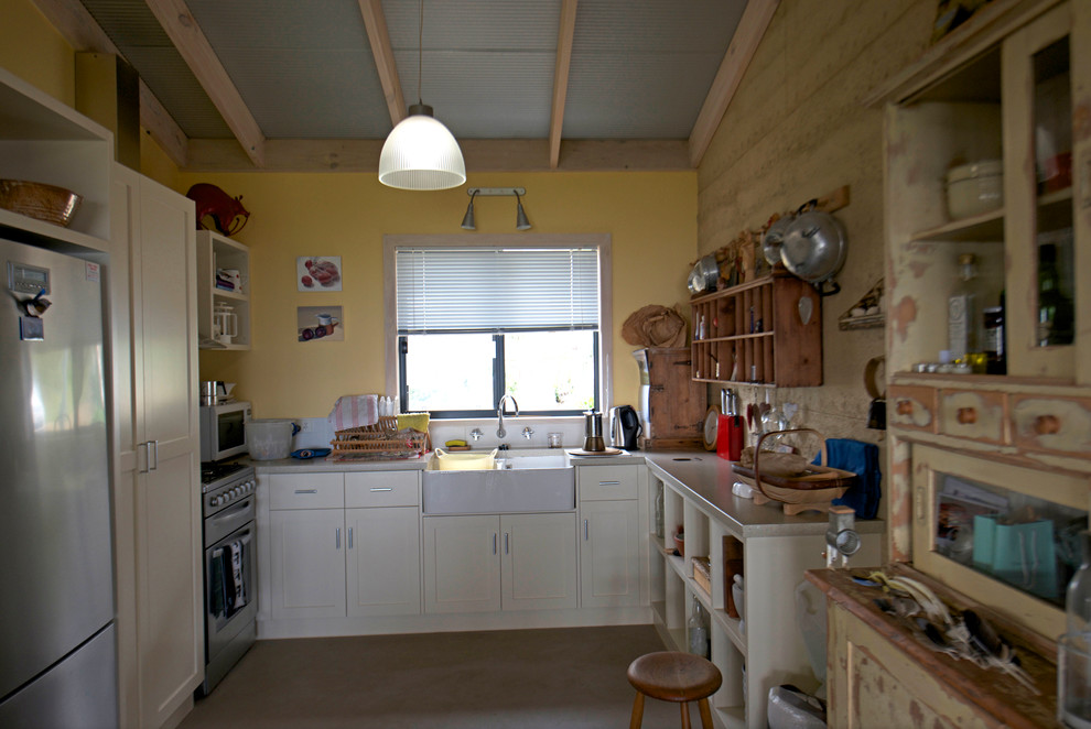 This is an example of a country kitchen in Adelaide.
