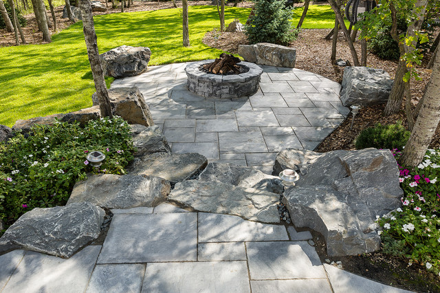 Rosetta Grand Flagstone and Dimensional Flagstone