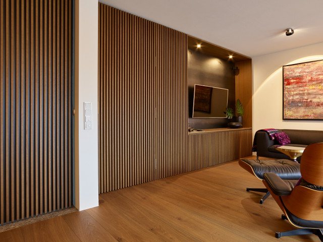 Man's Cave mit Aufzug - Traumhafte Moderne Villa in M&uuml;nchen contemporain-salon