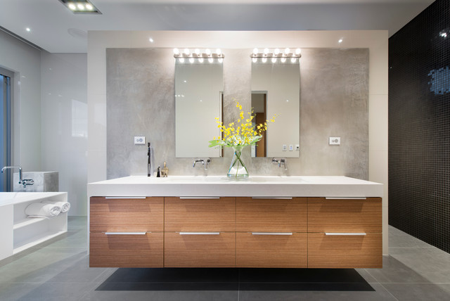 Chipping  Contemporary  Bathroom  Perth  by Vivendi  Luxury Home Builders