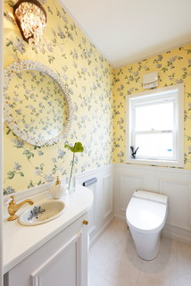 おしゃれなトイレ 洗面所 黄色い壁 の画像 年9月 Houzz ハウズ