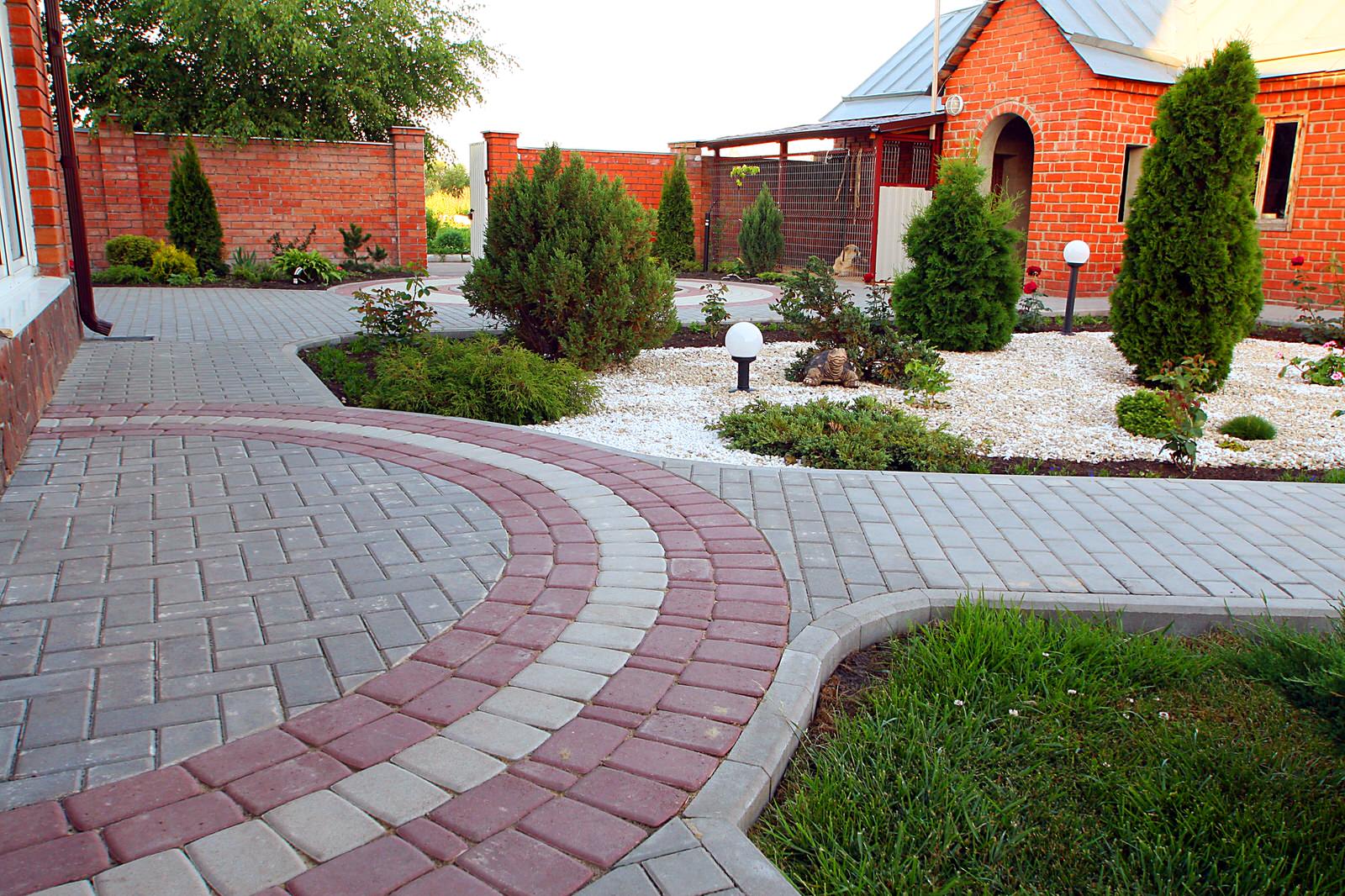 варианты мощения тротуарной плиткой