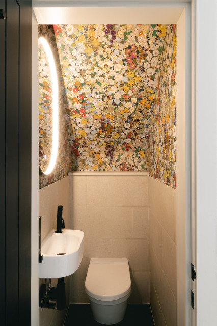 Alexandra House scandinavian-powder-room