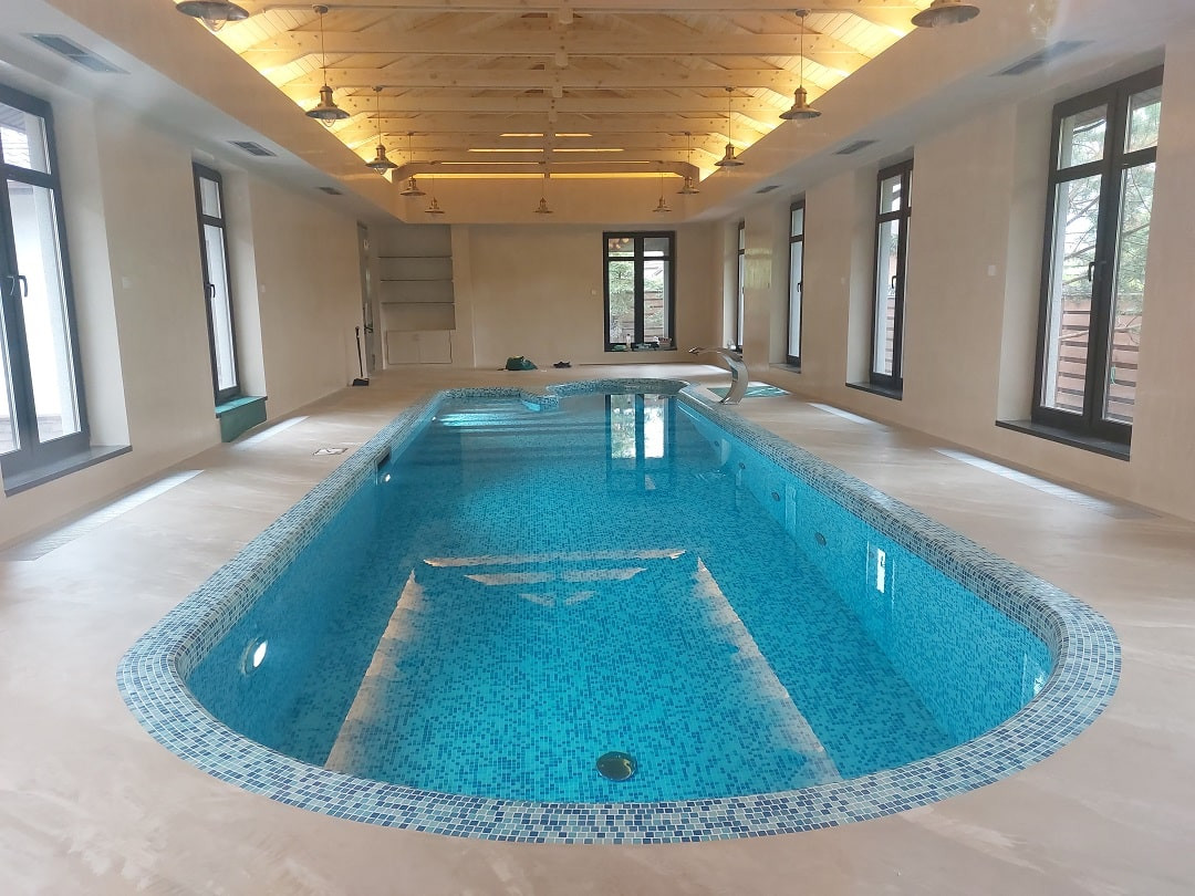 Бассейн в спа-центре