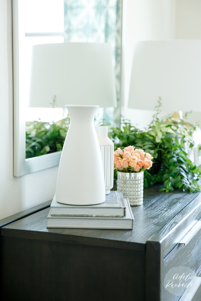 Home design - transitional home design idea in Orange County