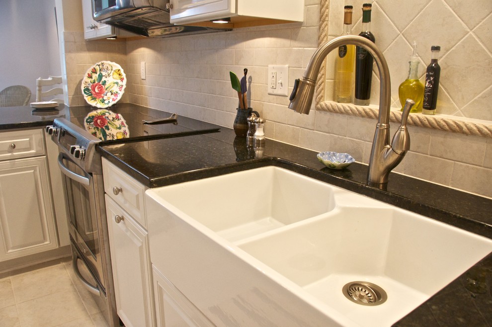 Williamsburg Townhome  White Kitchen