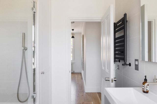 Putney Project bathroom