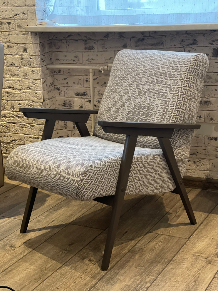 Работы нашей студии -стулья и кресла