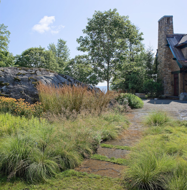 Mountain Lodge Traditional Landscape Burlington by Wagner Hodgson
