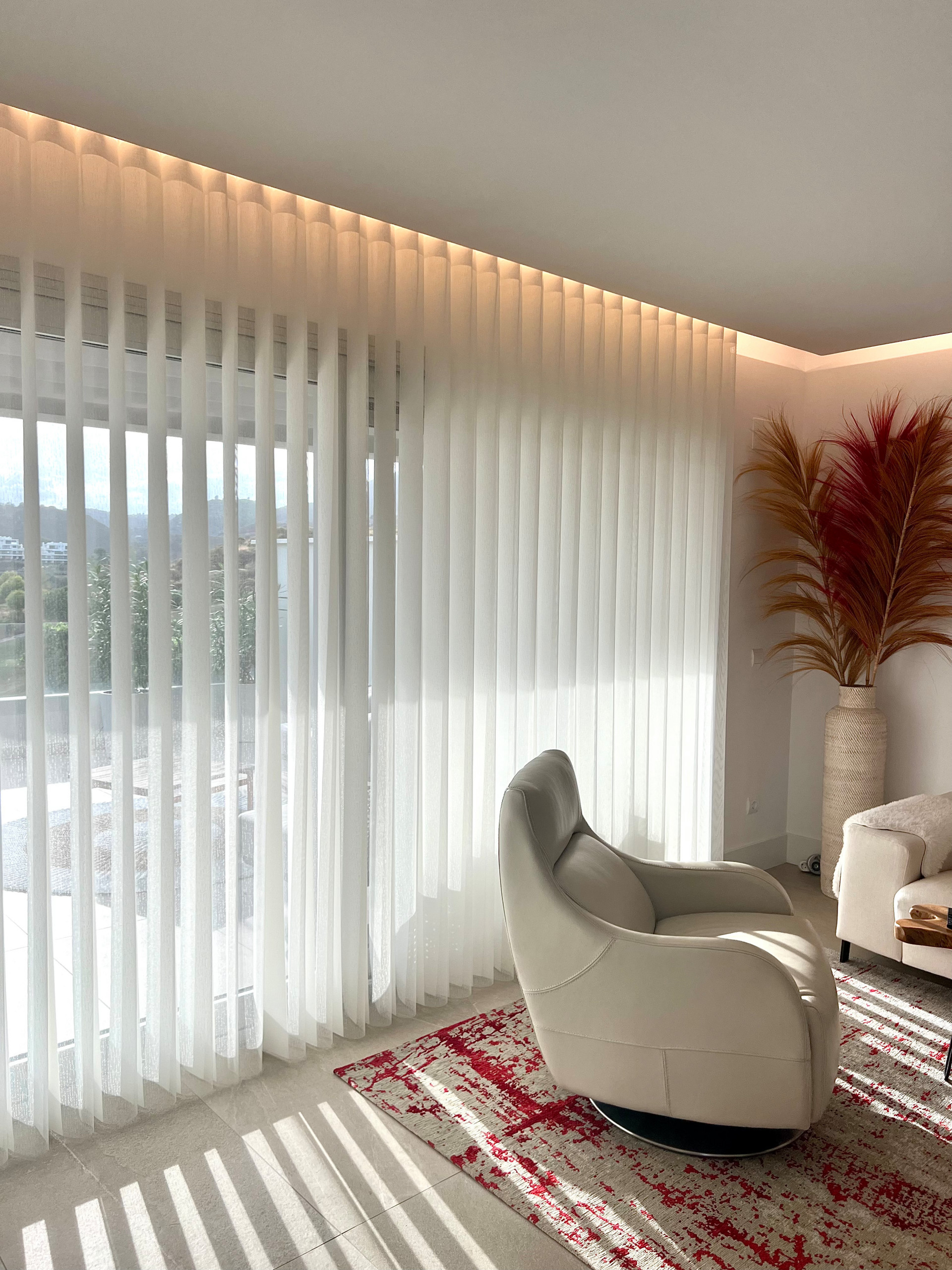 DAY & NIGHT BLINDS